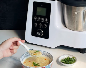 Cách làm súp trứng bồng bềnh bằng robot nấu ăn Team Cuisine